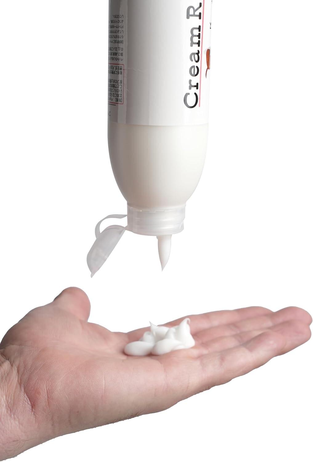 Antistatic Cream Conditioner for Dogs & Cats with Sulphur & Lanolin, Moisture, Shine & Protection Against Tangles, 300 ml