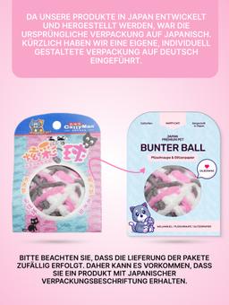 Wollknäuel mit raschelnden Bändern und einem Knäuel im Inneren. Mit Matatabi. Rosa 8